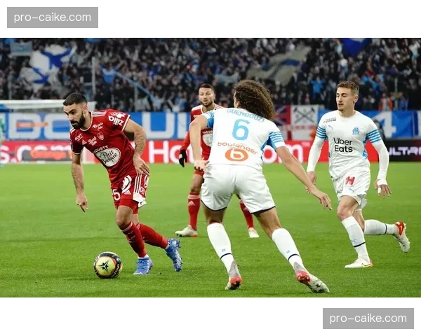 转会传闻：马格德堡核心边锋与西甲豪门达成初步协议