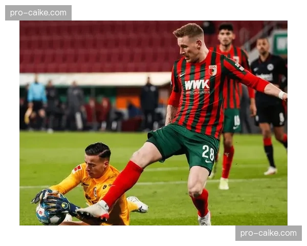 复盘柏林联0-0奥格斯堡:一场激烈但缺乏进球的保级六分战